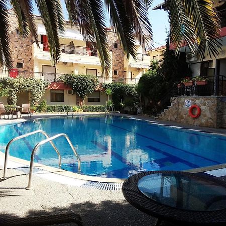 Pelli Hotel Pefkochori Zewnętrze zdjęcie