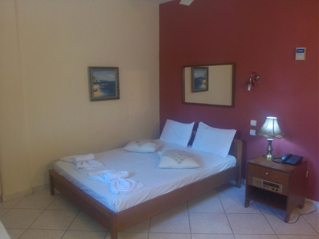 Pelli Hotel Pefkochori Pokój zdjęcie
