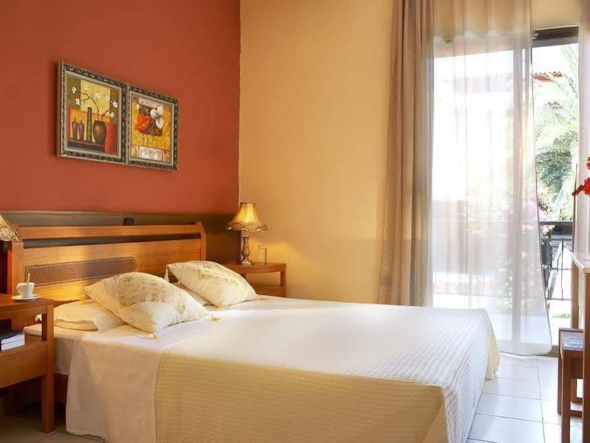 Pelli Hotel Pefkochori Zewnętrze zdjęcie