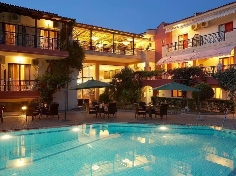 Pelli Hotel Pefkochori Zewnętrze zdjęcie